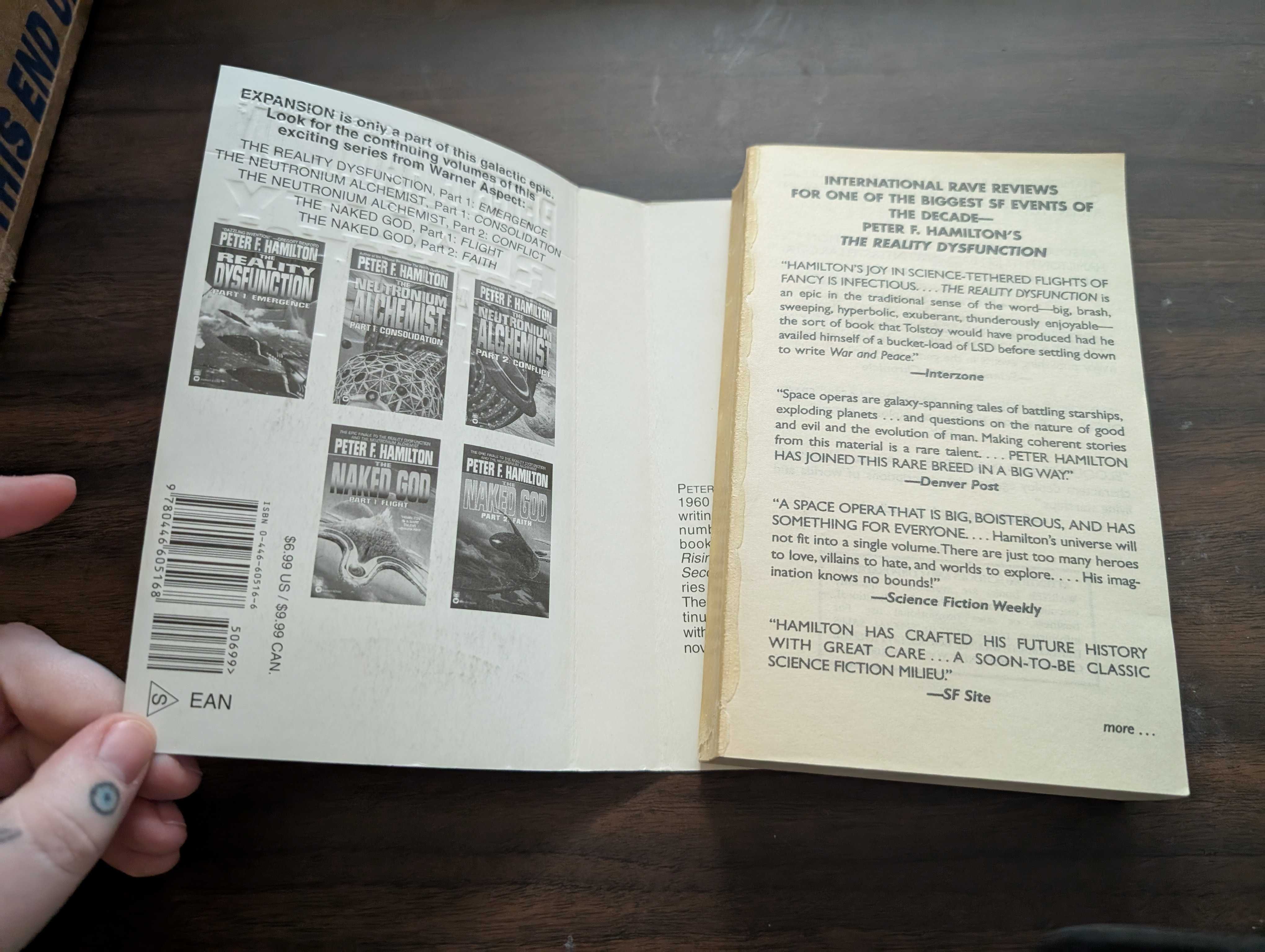 Any disconnect of the text block from the spine