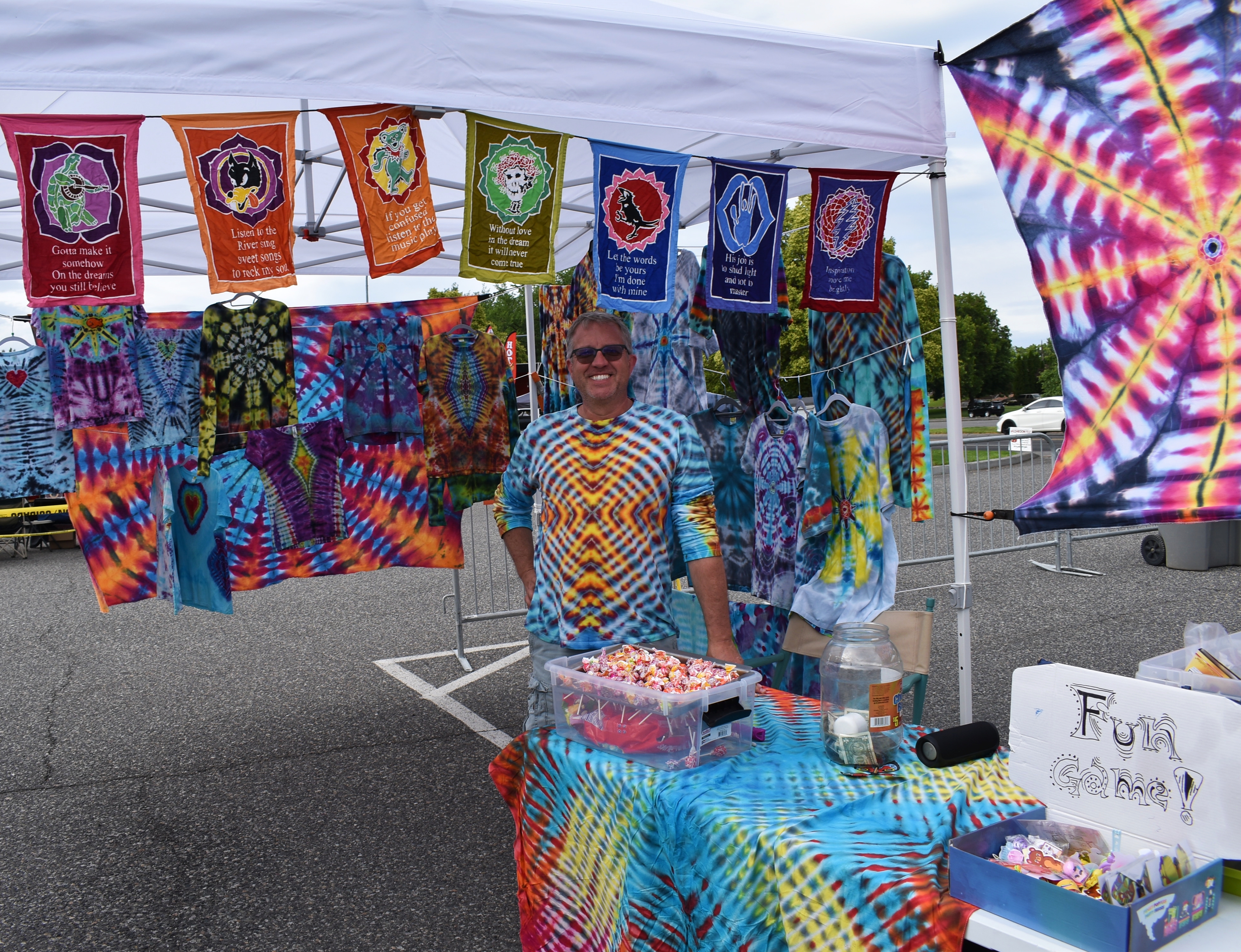 Tie Die @ Mushroom Fest!